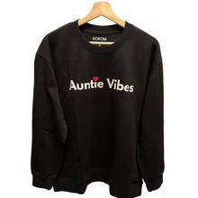 Load image into Gallery viewer, Black Crew Neck Sweater

